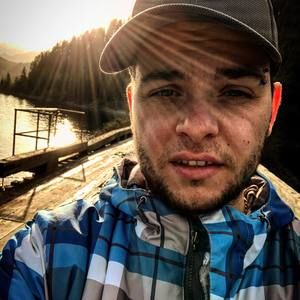 Meet your Posher, Cody